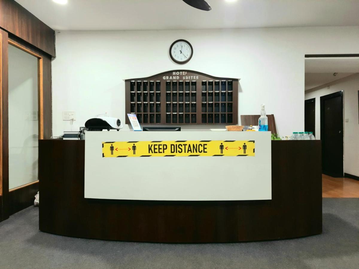 Hotel Grand Suites Indore Exterior foto